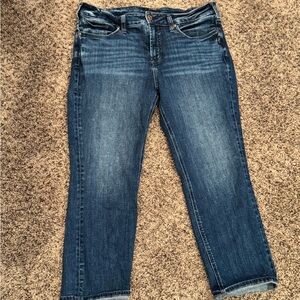 Silver Jeans Suki Capri